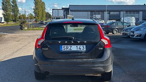 Volvo V60 6 of 19