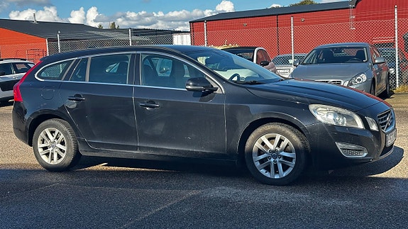 Volvo V60 3 of 19