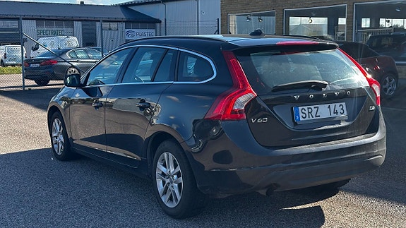 Volvo V60 7 of 19