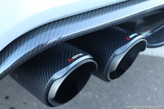 BMW M2 20 of 24