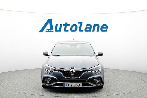 Renault Megane IV 4 of 5