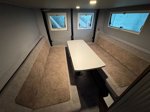 Robeta Apollo 180HK AUT 5 bältade & 6 Sovplatser! 210cm säng 11 of 24