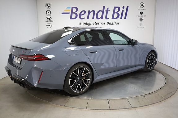 BMW M5 19 of 30