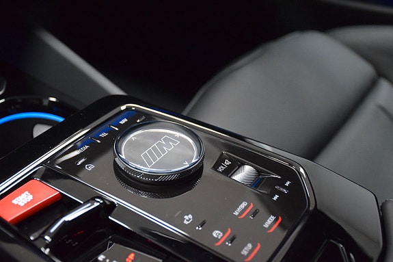 BMW M5 26 of 30