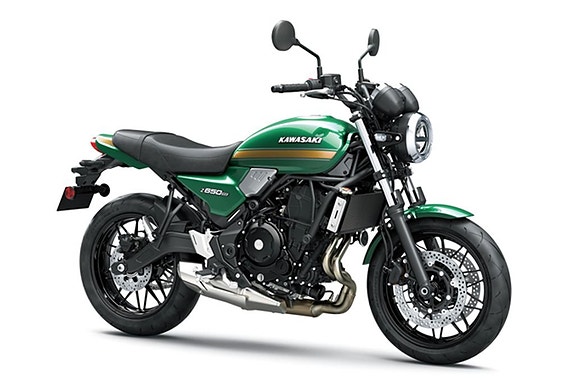 Kawasaki Z650RS 6 of 7