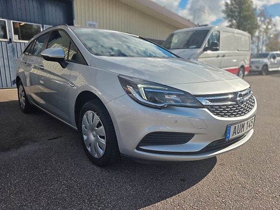 Opel Astra 2 of 5