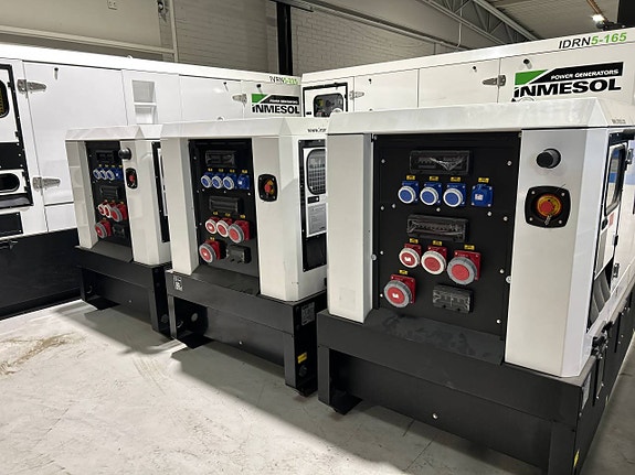 ELVERK / INVERTERELVERK / GENERATOR /  RESERVKRAFT / 3-FAS