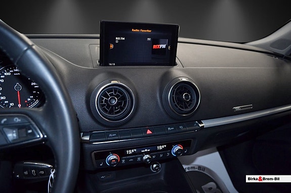 Audi A3 9 of 12