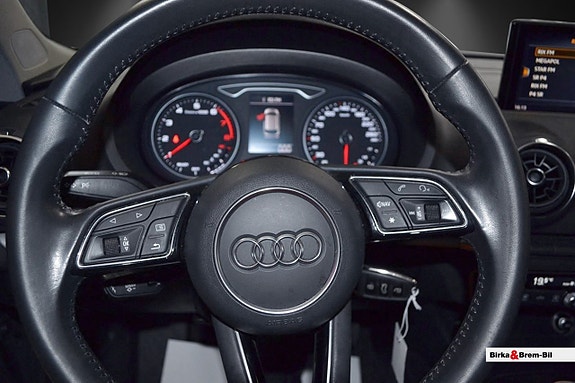 Audi A3 8 of 12