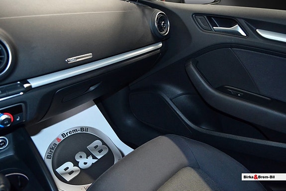 Audi A3 10 of 12