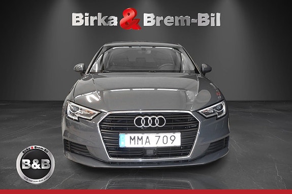 Audi A3 4 of 12