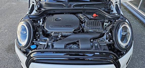 MINI Cooper 20 of 21