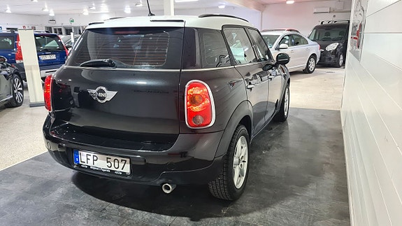 MINI Countryman Cooper 5 of 5