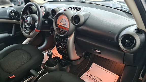 MINI Countryman Cooper D 7 of 8