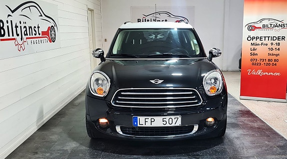 MINI Countryman Cooper 3 of 5