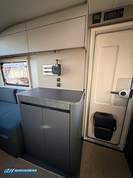 Adria ACTION 391 LH Sport 12 of 14