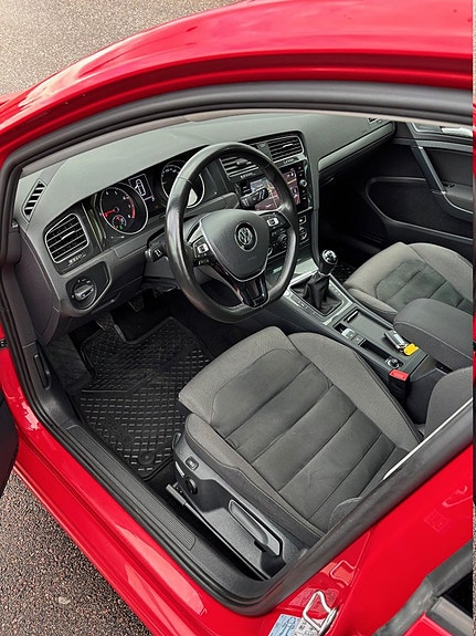 Volkswagen Golf I 9 of 17