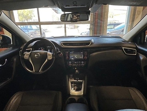 Nissan Qashqai 24 of 26