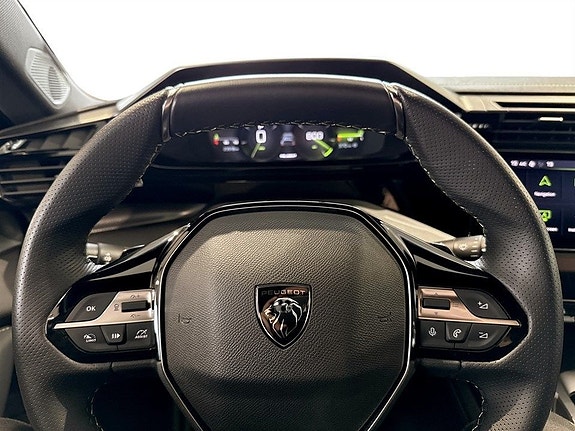 Peugeot 408 7 of 16