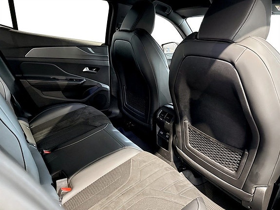 Peugeot 408 13 of 16