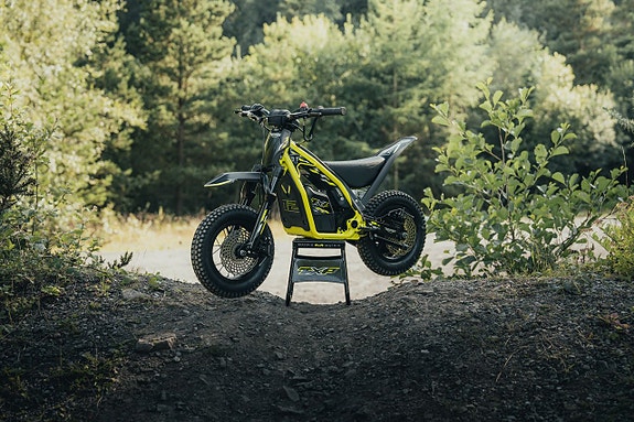 Triumph TXP-12 - Powered by OSET 16 of 23