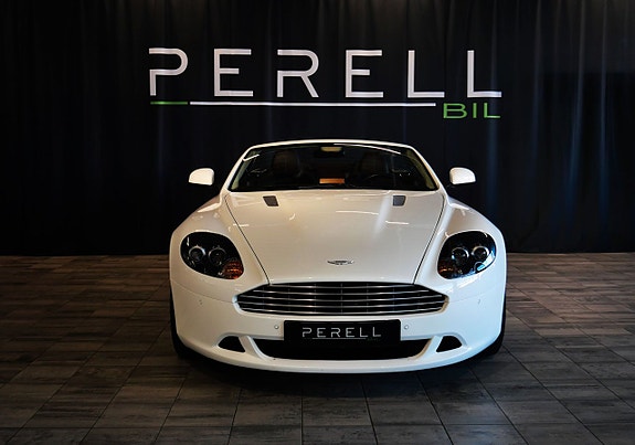 Aston Martin DB9 5 of 5