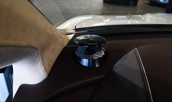 Aston Martin DB9 14 of 25