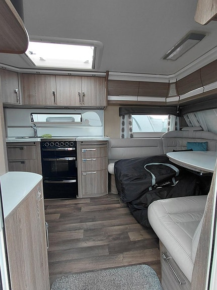 Kabe ROYAL 780 TDL KS 3 of 12