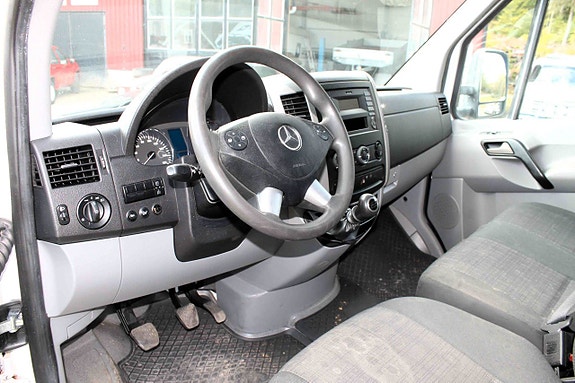 Mercedes-Benz Sprinter 316 3 of 3