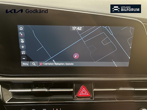 Kia Niro 11 of 15