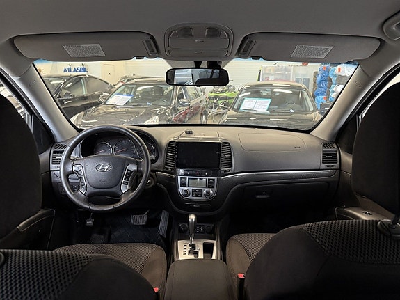 Hyundai Santa Fe 25 of 27