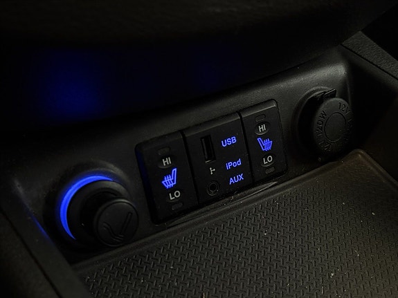 Hyundai Santa Fe 22 of 27