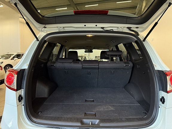 Hyundai Santa Fe 8 of 27