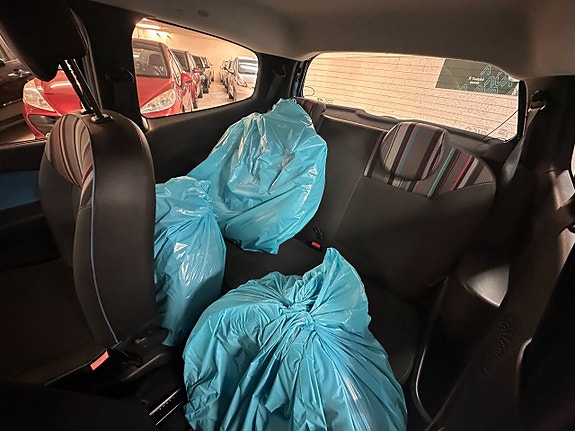 Renault Twingo 9 of 11