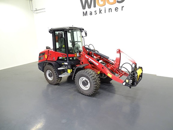 Yanmar V80-5 / Airco / UFO Skevfäste Trima / 36km/t 3 of 7