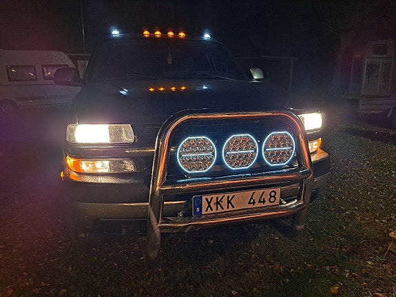 Chevrolet Silverado 5 of 5