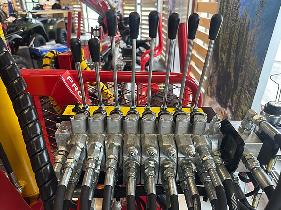 Övriga Kranman Griplastarvagn T1850 PRO 4WD spara 16 450 kr! 5 of 6