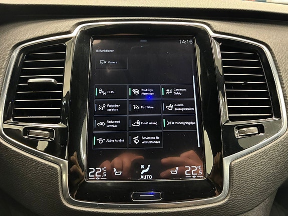 Volvo XC90 18 of 29