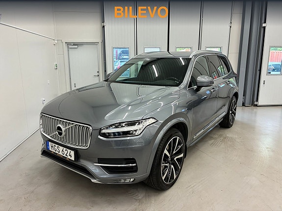 Volvo XC90 8 of 29