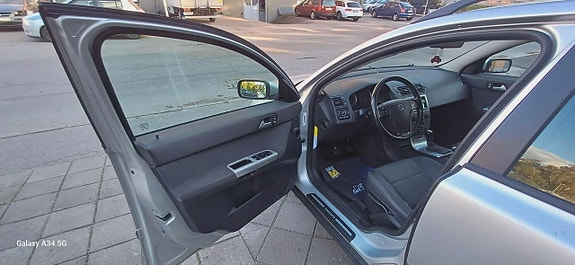 Volvo V50 10 of 17