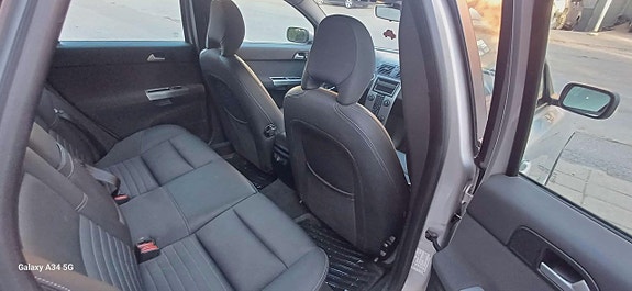 Volvo V50 11 of 17