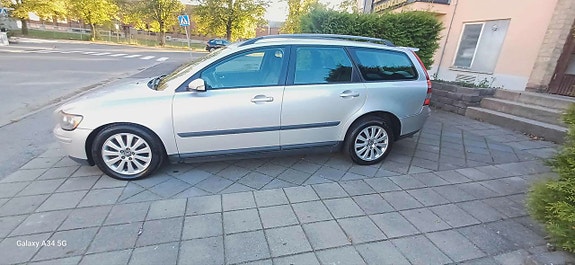 Volvo V50 9 of 17