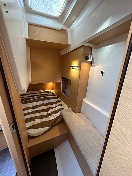 Höstpris - sänkt 50 tkr - Beneteau Monte Carlo 27 , Volvo Penta 5.7 GXi, 320 hk 8 of 11