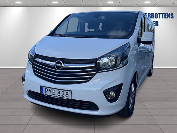 Opel Vivaro 10 of 10