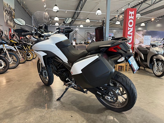 Ducati Multistrada 950 4 of 5