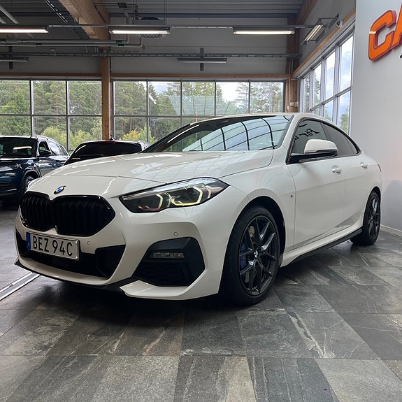 BMW 220d 5 of 14