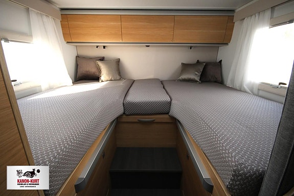 Adria Coral XL 660 SL 10 of 23