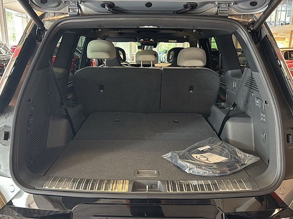 Kia EV9 13 of 13