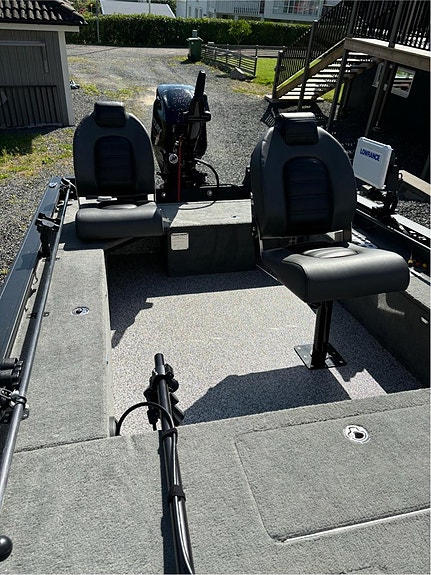 Powerboat 420 Tiller - nyckelfärdig 4 of 12