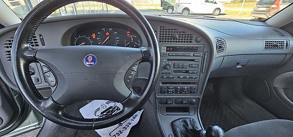 Saab 9-5 11 of 19